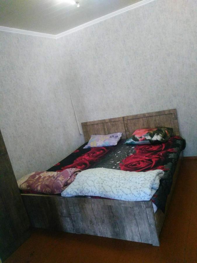 Hotel Nehal Kamal Tasken Kültér fotó